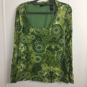 Access a Liz Claiborne blouse long sleeves